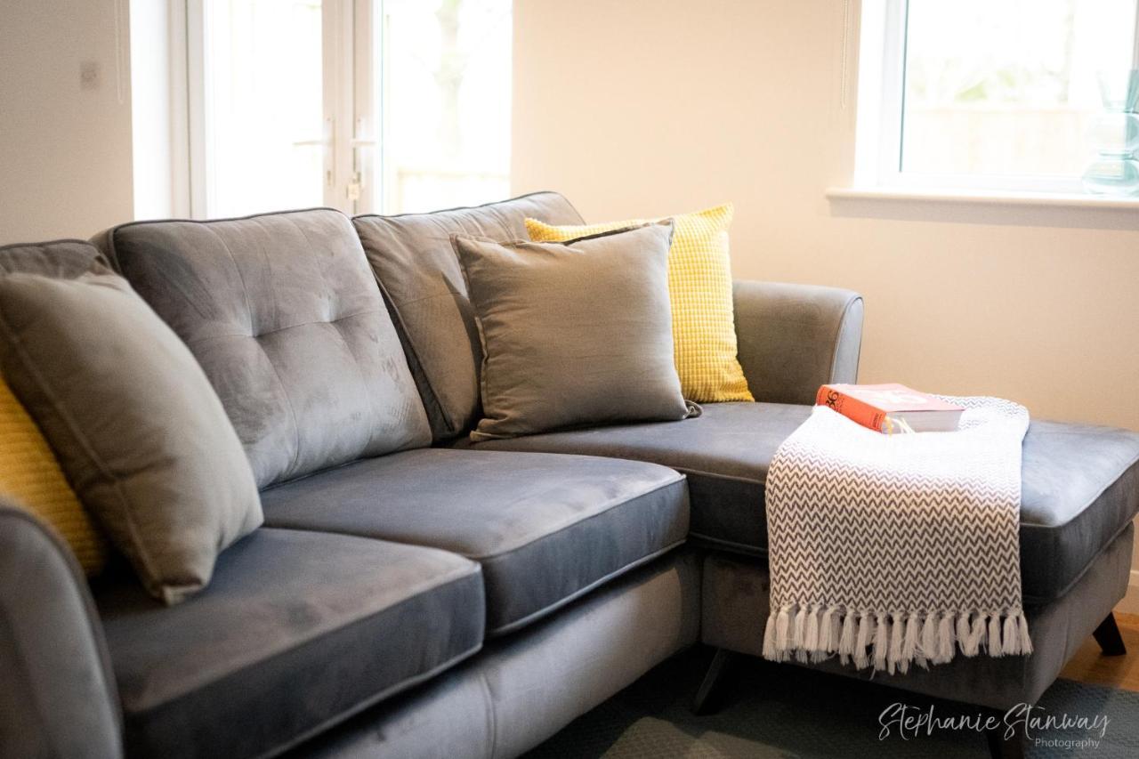 The Lookout, Modern Home From Home, Sleeps 5, With Private Parking & Outside Terrace St Ives المظهر الخارجي الصورة