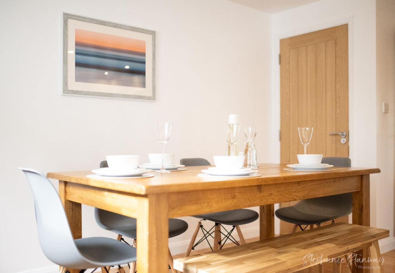 The Lookout, Modern Home From Home, Sleeps 5, With Private Parking & Outside Terrace St Ives المظهر الخارجي الصورة